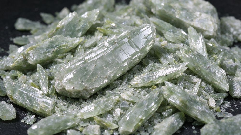 Spodumene crystals